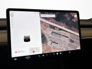 Tesla Model Y bild 17
