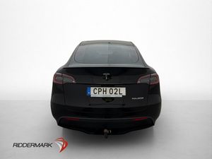 Tesla Model Y bild 6