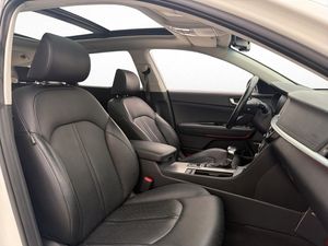 Kia Optima bild 13