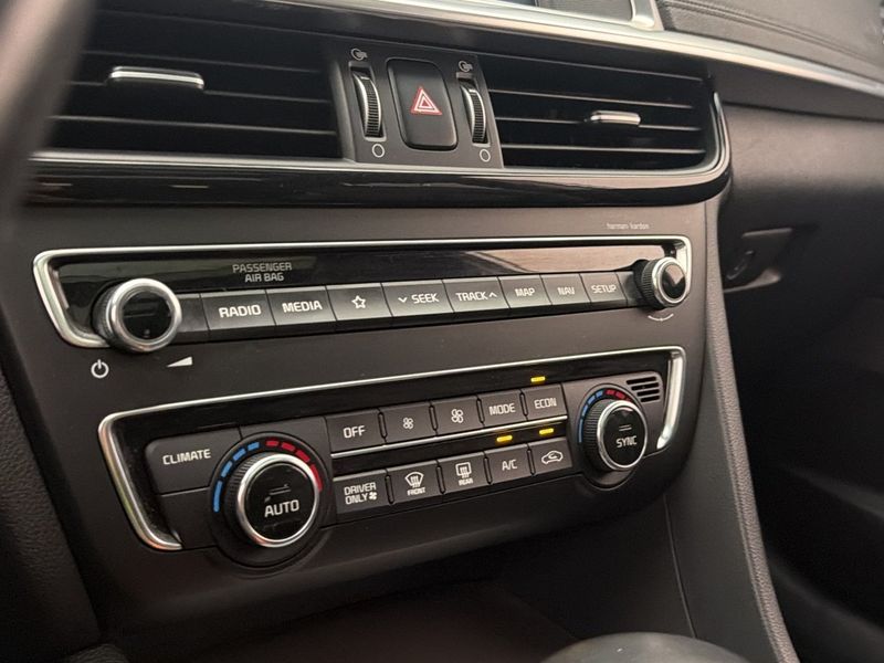Kia Optima bild 23