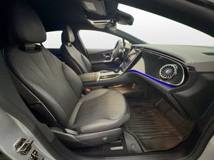 Mercedes EQE350 bild 14