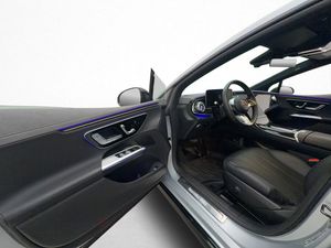 Mercedes EQE350 bild 35