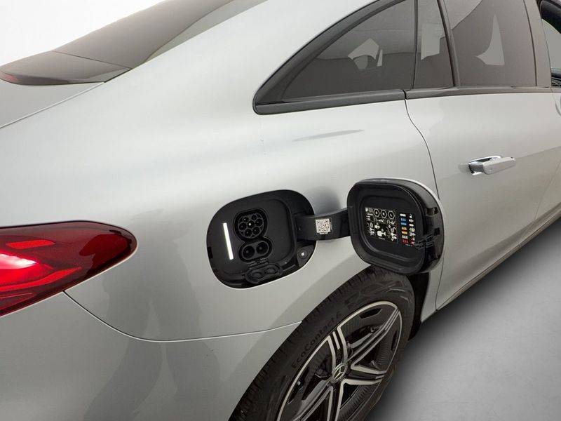 Mercedes EQE350 bild 10
