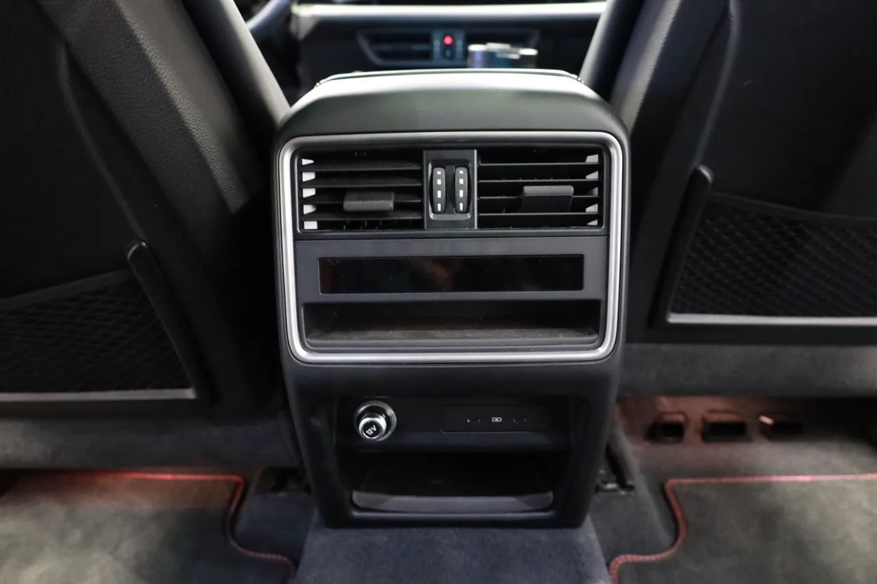 Porsche Cayenne bild 17