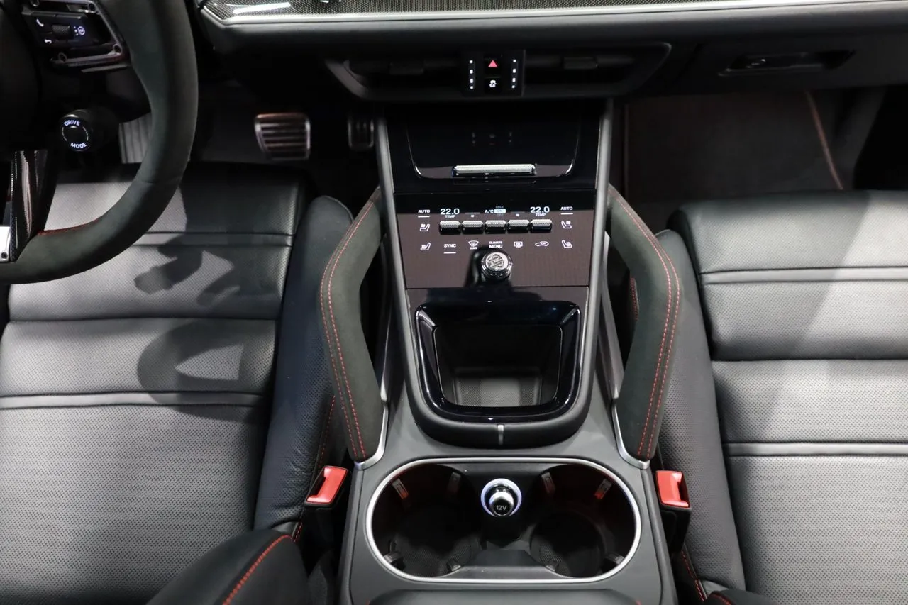 Porsche Cayenne bild 23