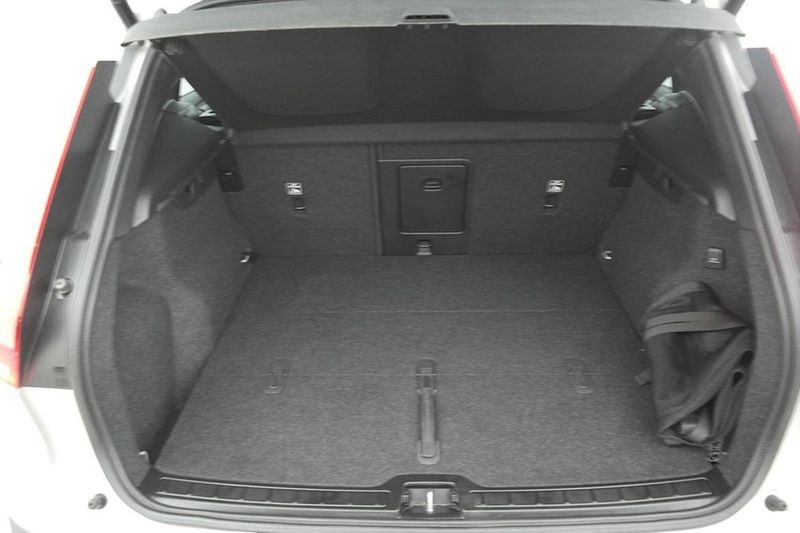 Volvo XC40 bild 18