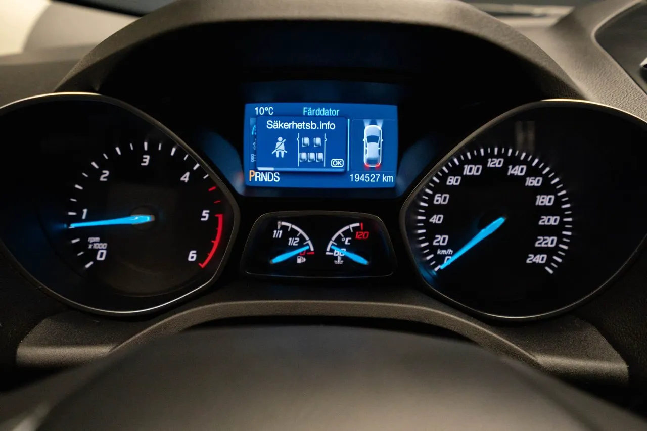 Ford Kuga bild 18