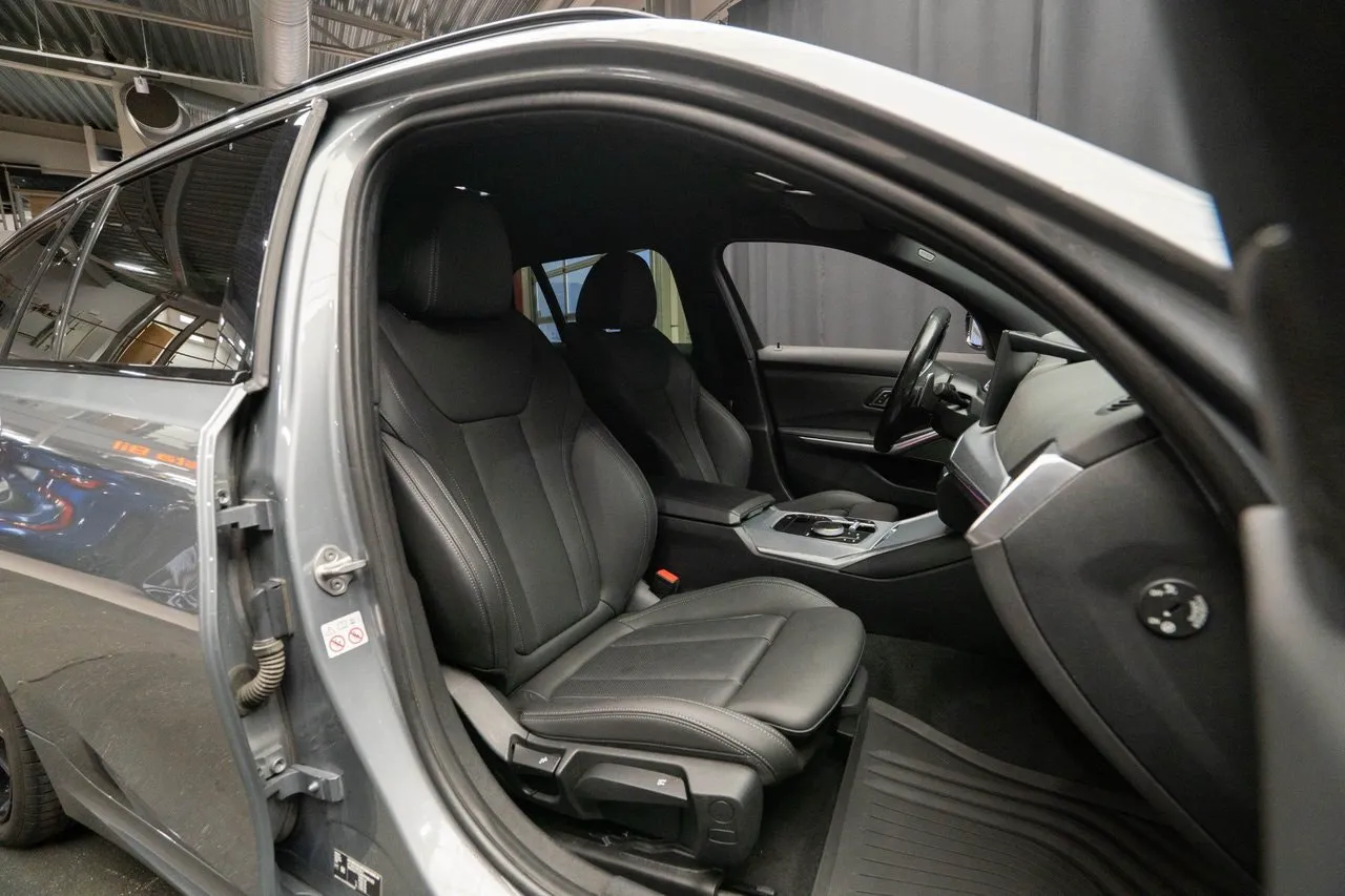 BMW 320 bild 18
