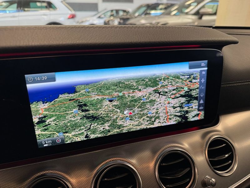 Mercedes E220 bild 11