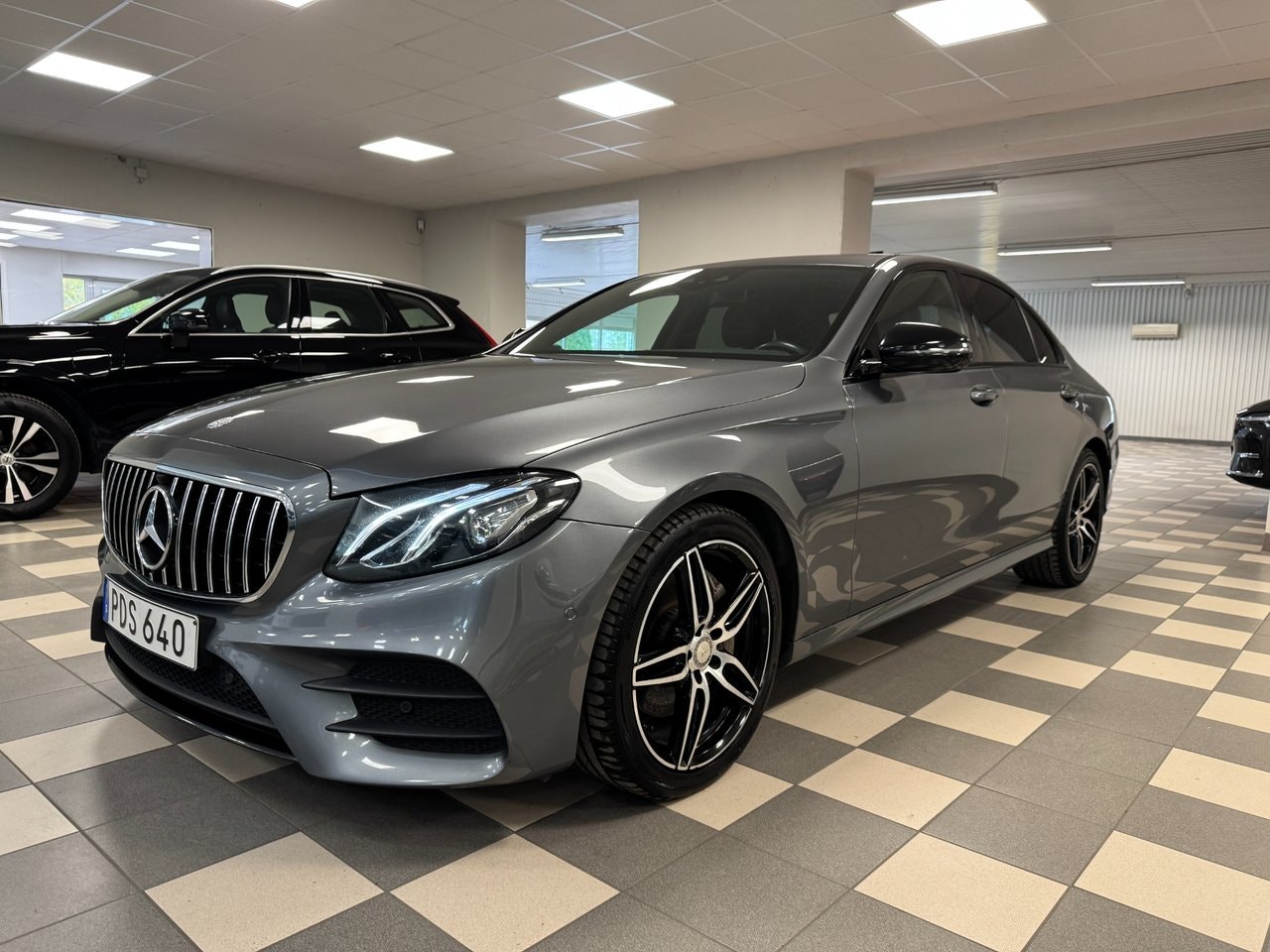 Mercedes E220