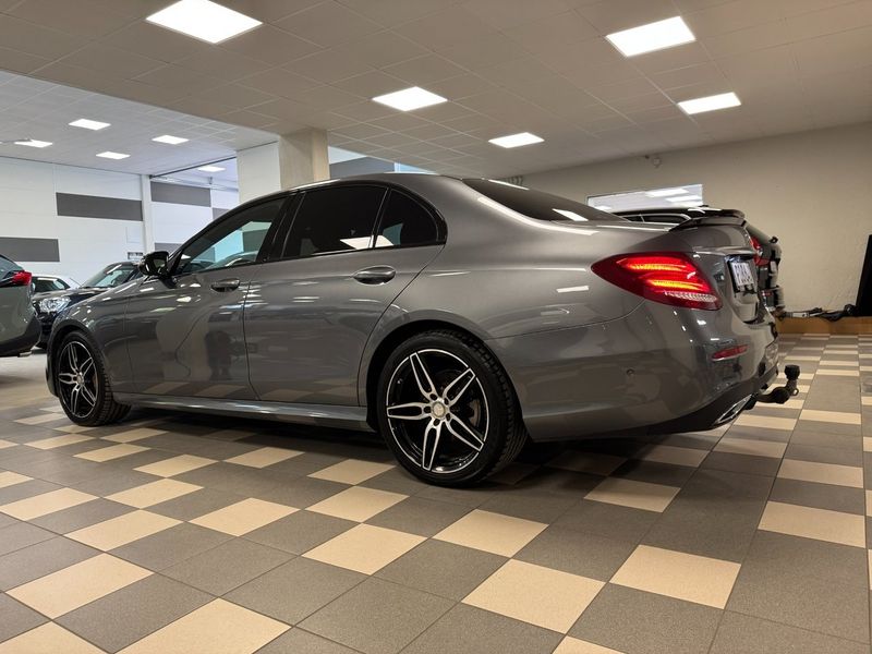 Mercedes E220 bild 5