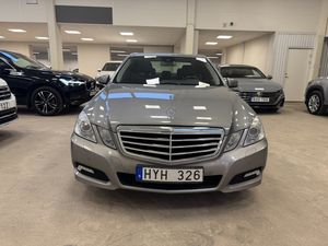Mercedes E220 bild 2
