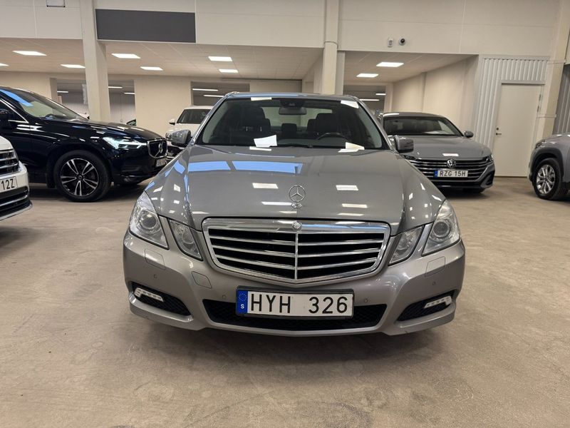Mercedes E220 bild 2