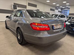 Mercedes E220 bild 4