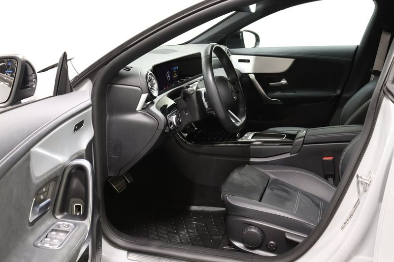 Mercedes CLA250 bild 9