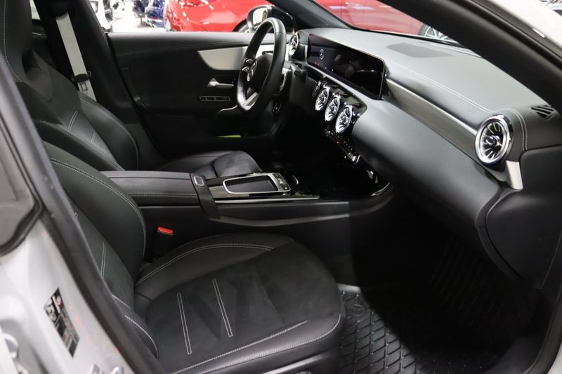 Mercedes CLA250 bild 25
