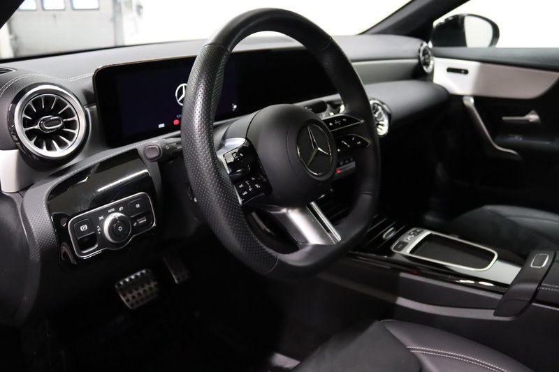 Mercedes CLA250 bild 22