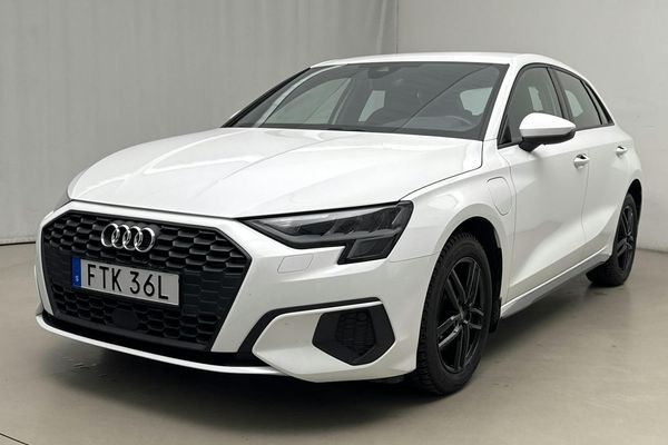 Audi A3 Sportback 40 TFSI e (204hk) - 2024
