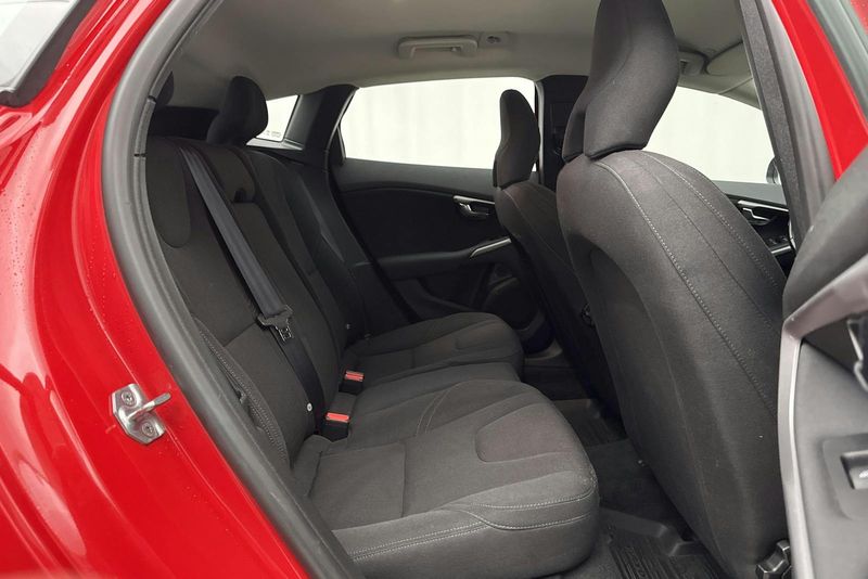 Volvo V40 bild 8
