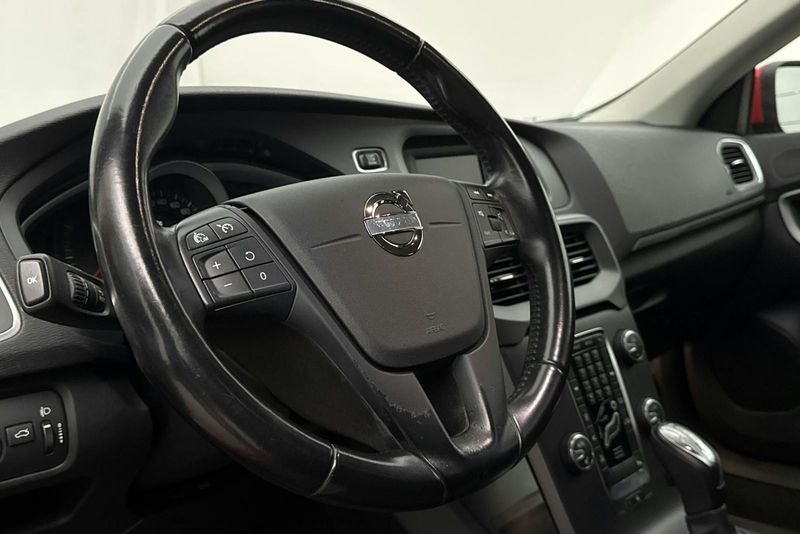 Volvo V40 bild 12