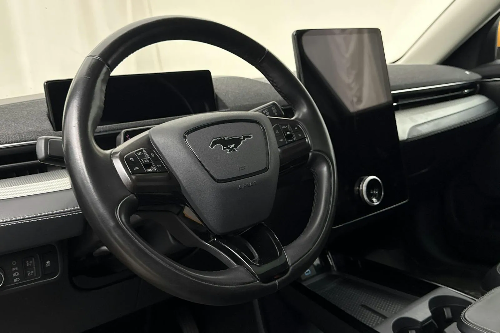 Ford Mustang bild 21