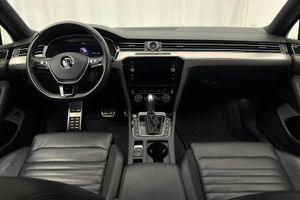 Volkswagen Passat bild 6
