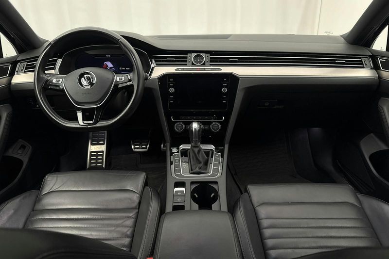 Volkswagen Passat bild 6