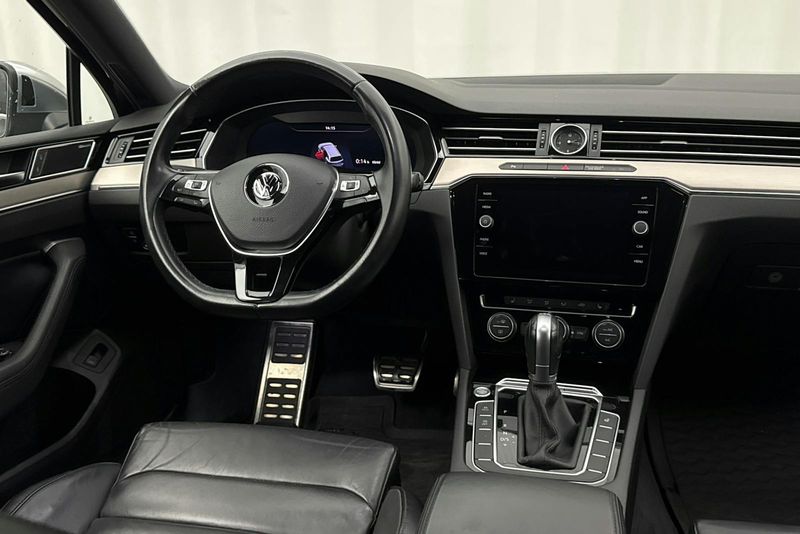 Volkswagen Passat bild 15