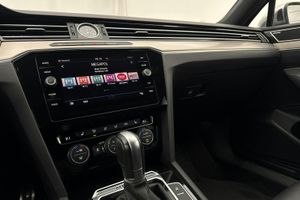 Volkswagen Passat bild 13