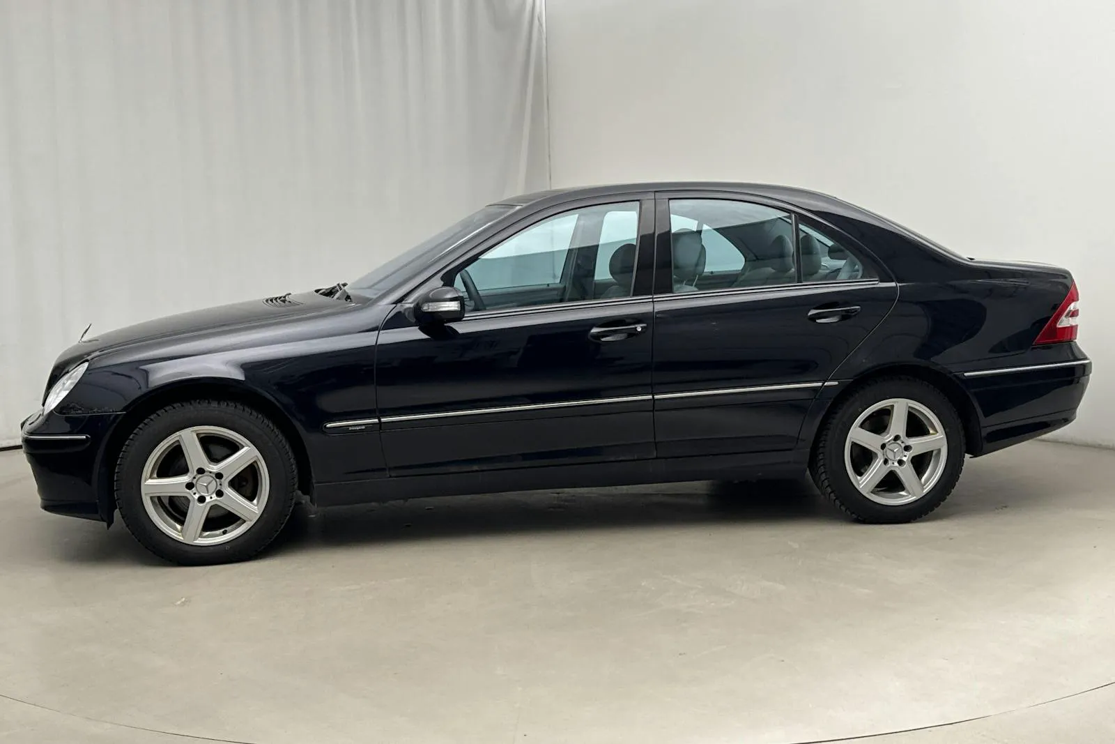 Mercedes C180 bild 2
