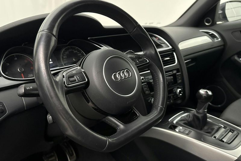 Audi A4 bild 13