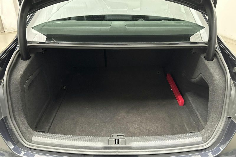 Audi A4 bild 9