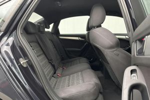 Audi A4 bild 8