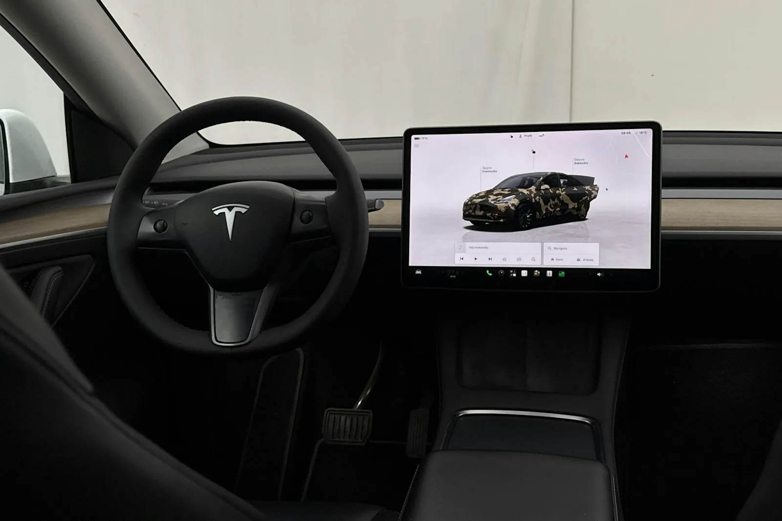 Tesla Model Y bild 17