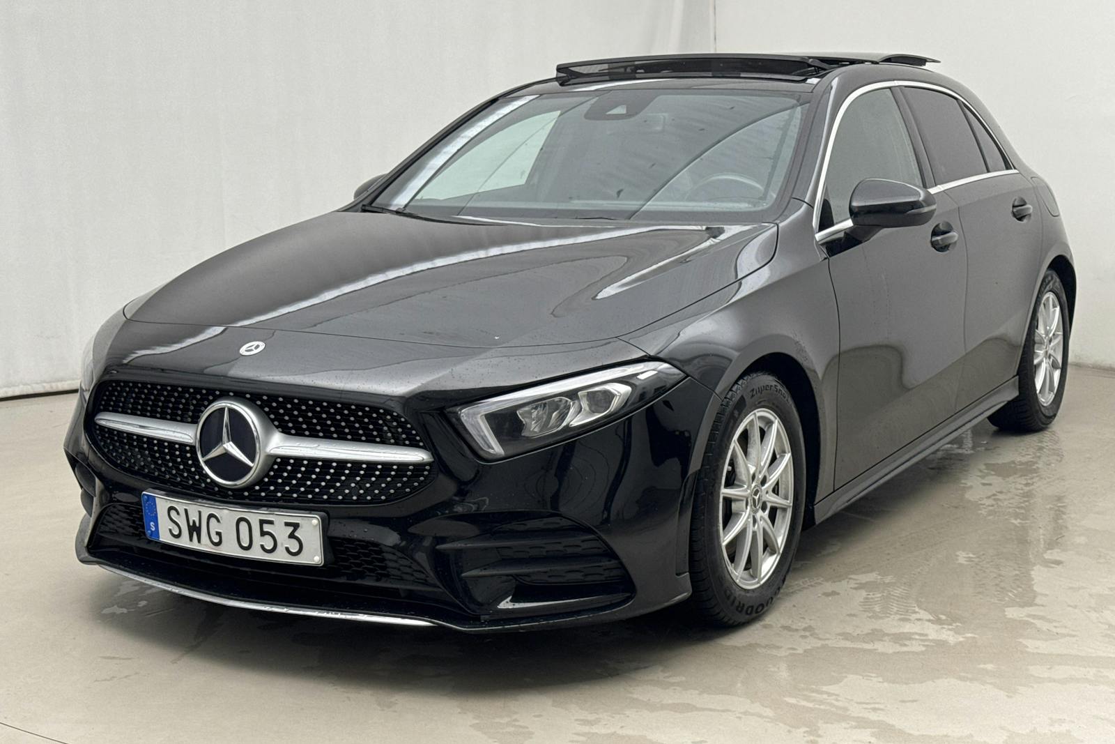 Mercedes A200