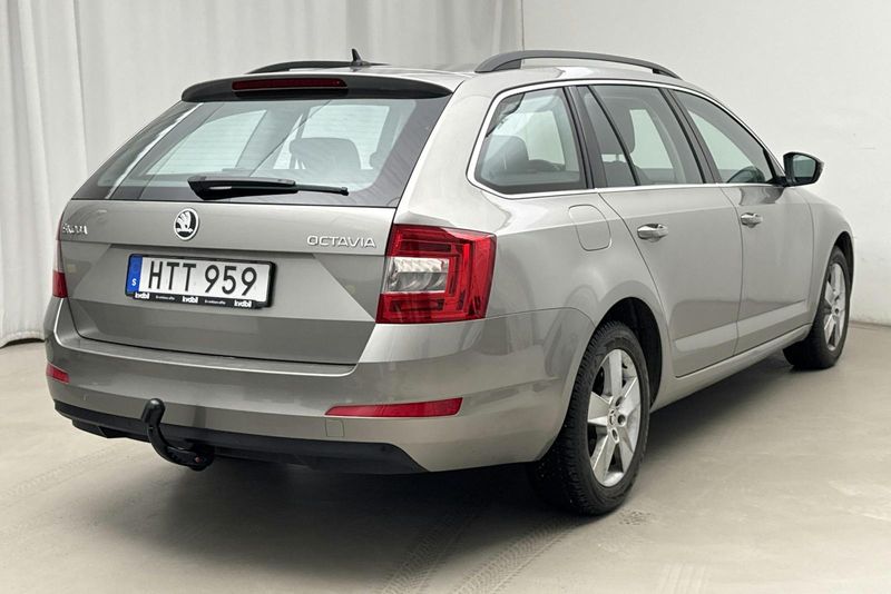 Skoda Octavia bild 3
