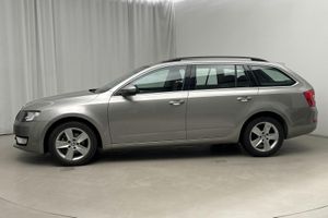 Skoda Octavia bild 2