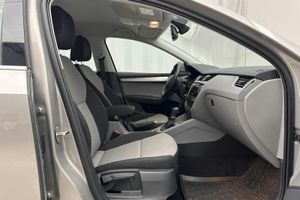 Skoda Octavia bild 7