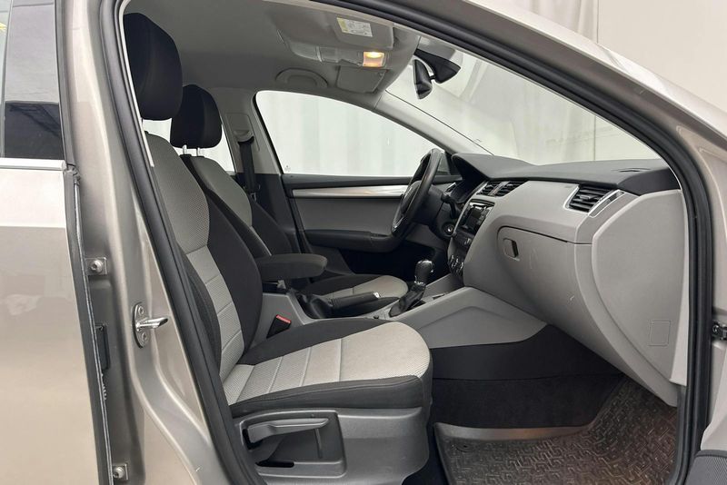 Skoda Octavia bild 7