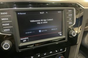 Volkswagen Passat bild 13