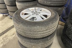 Toyota Yaris bild 16
