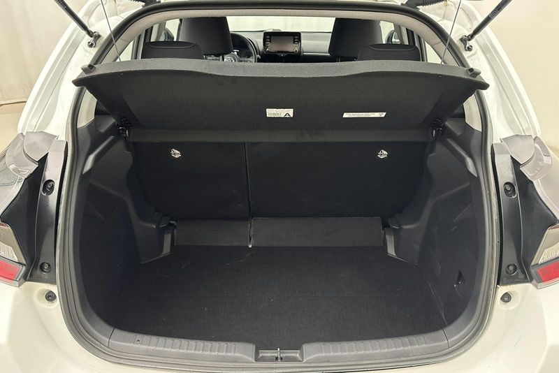 Toyota Yaris bild 9