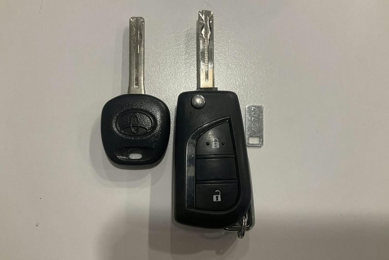 Toyota Yaris bild 17