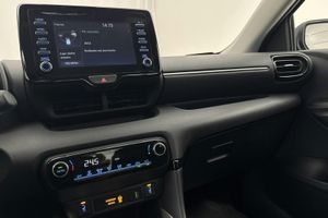 Toyota Yaris bild 12
