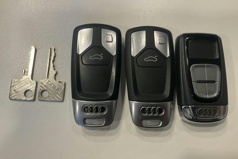 Audi A4 bild 21