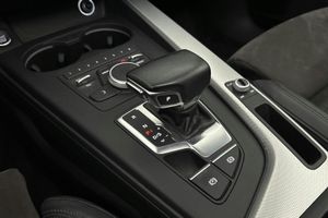 Audi A4 bild 17
