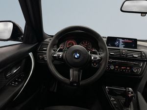BMW 320 bild 9