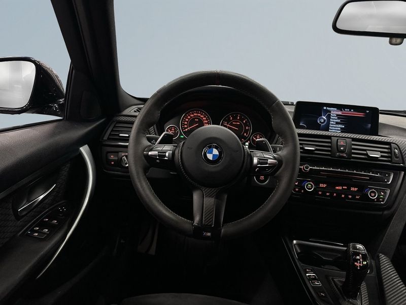 BMW 320 bild 9