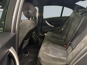 BMW 320 bild 13
