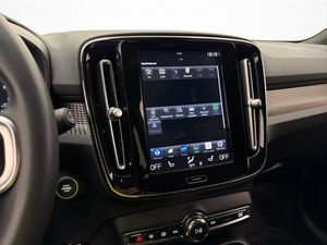 Volvo XC40 bild 25